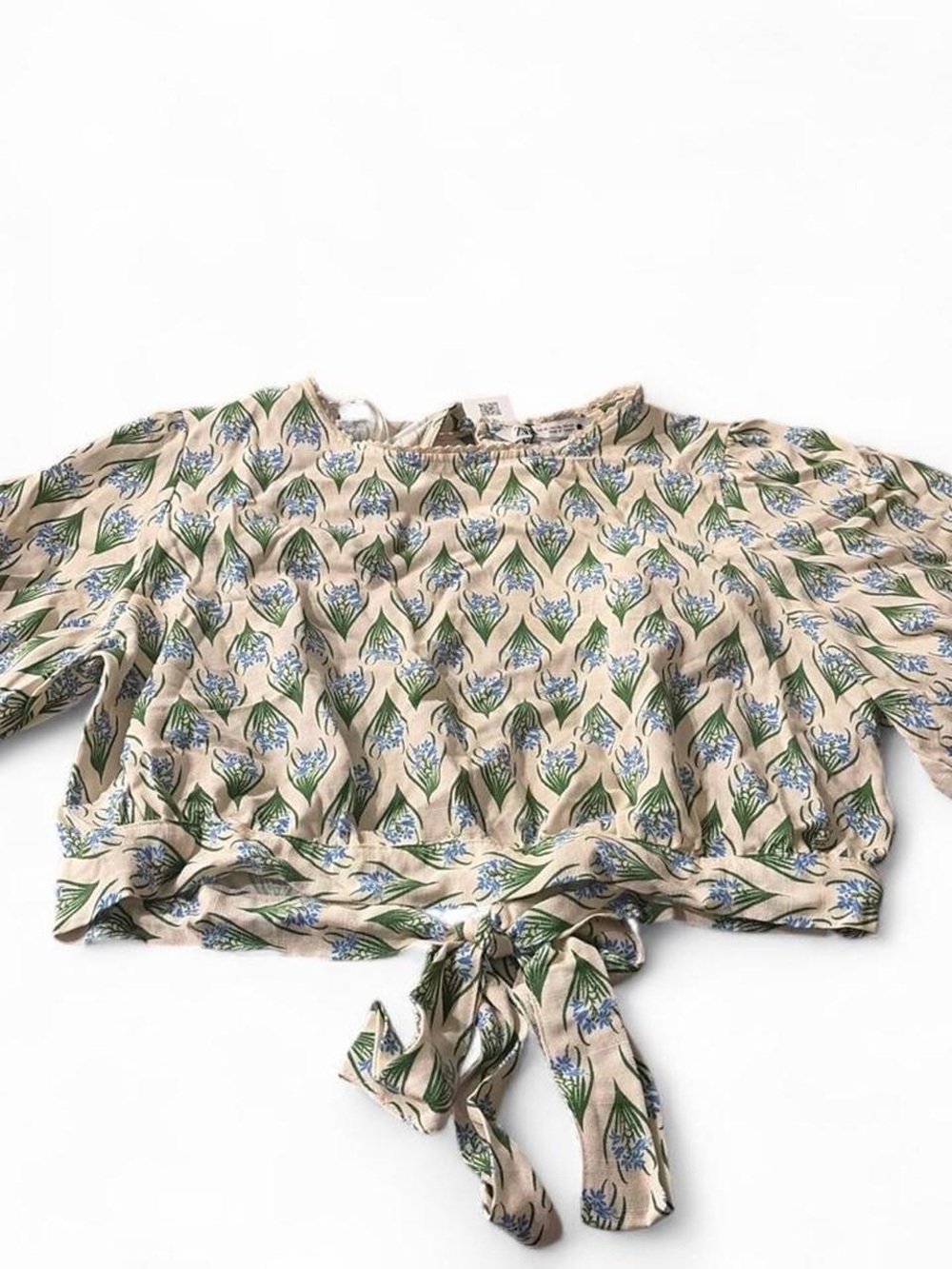 Zara Beige Floral Tie-Front Crop Top with Green and Blue Print